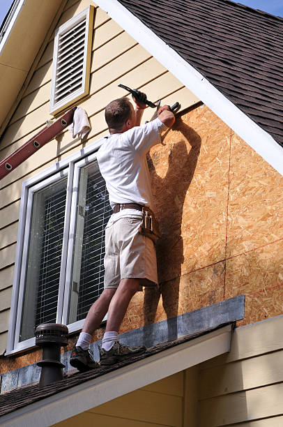 How To Choose The Right Materials for Your Siding Installation in 'Dravosburg, PA